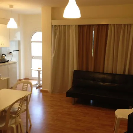 Pasianna Larnaca